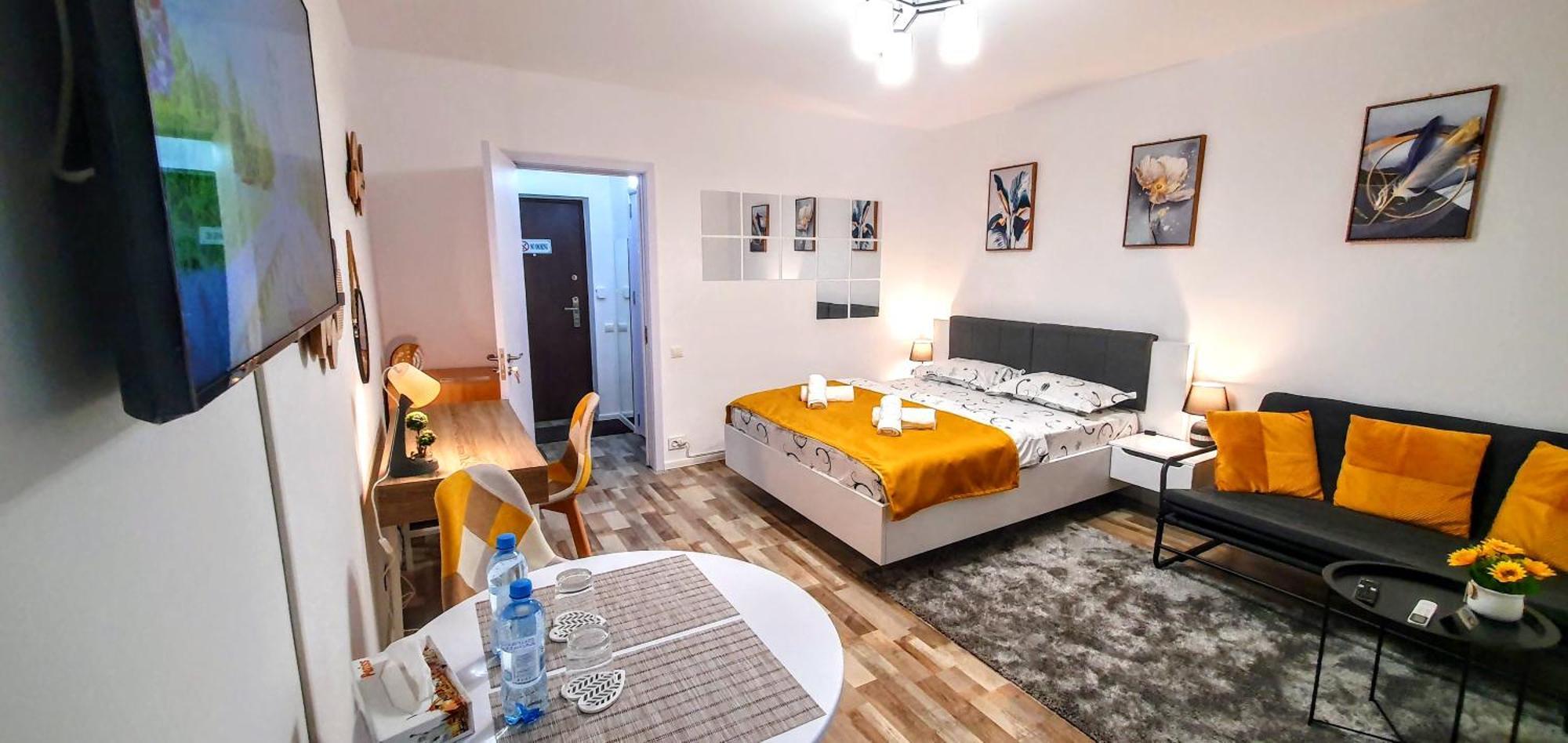The Yellow King - Luxurious Apartment Bucarest Extérieur photo